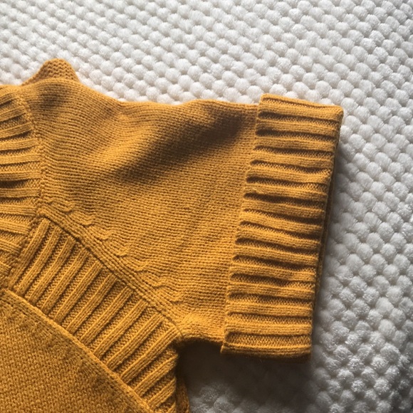 NEW YORK & COMPANY Mustard color Size Medium long shirt/ mini dress Brand New. - Picture 6 of 8